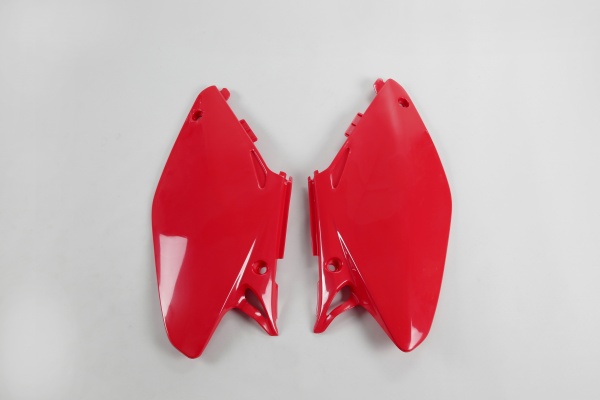 Side Panels red for Honda CR 125 (2005-07) - CR 250 (2005-07) - REPLICA PLASTICS - HO03658-070 - Ufo Plast