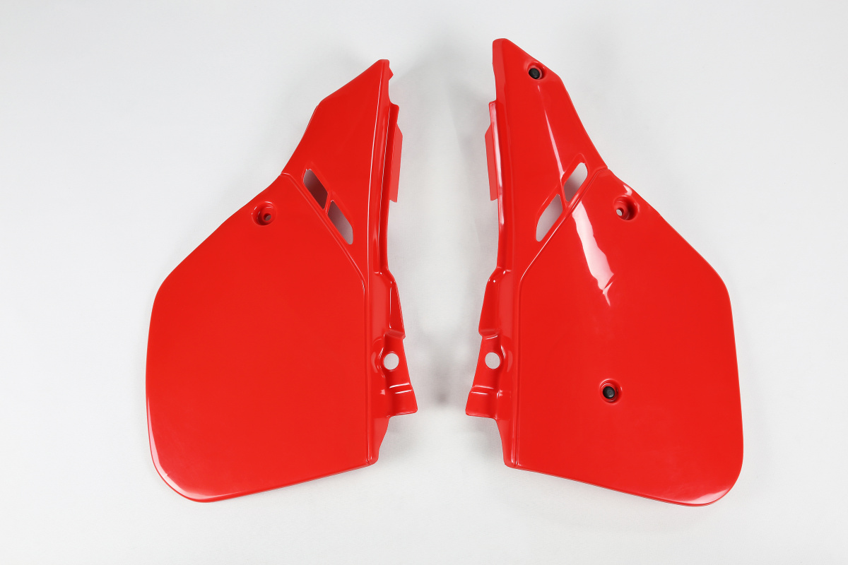 Side Panels red for Honda CR 125 (1988) - CR 500 (1988) - REPLICA PLASTICS - HO02604-061 - Ufo Plast