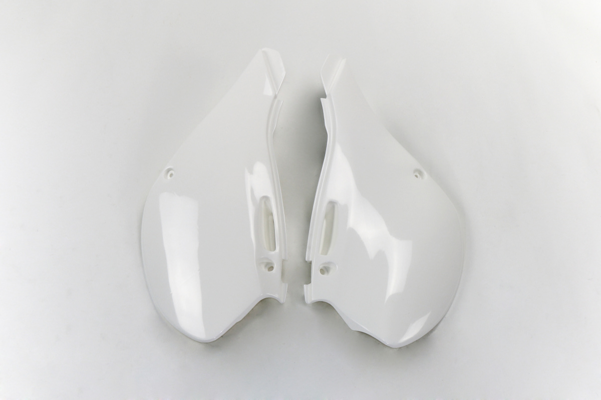 Side panels - white 047 - Kawasaki - REPLICA PLASTICS - KA03721-047 - UFO Plast