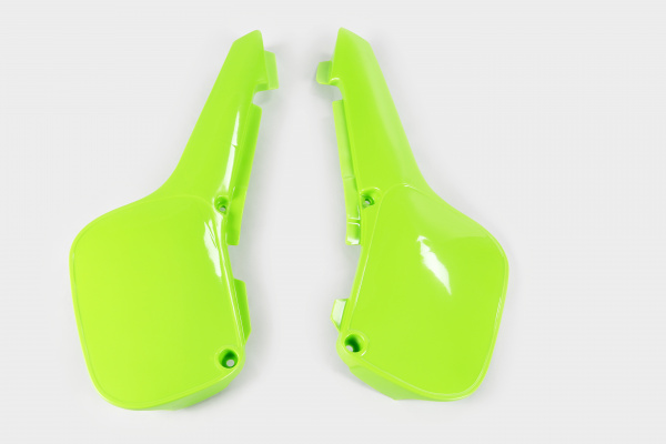 Side panels - green - Kawasaki - REPLICA PLASTICS - KA02785-026 - UFO Plast