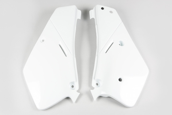 Side panels - white 041 - Suzuki - REPLICA PLASTICS - SU03963-041 - UFO Plast