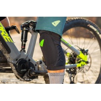 M33 mountain bike knee guards - Kneepads - KS05003-K - Ufo Plast