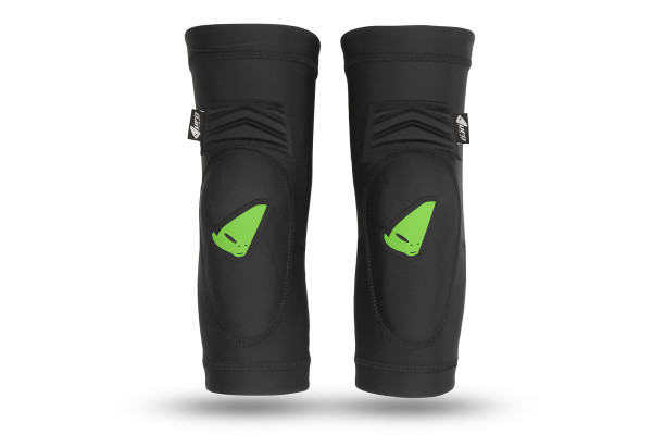 M33 knee pads for kids in elastic material and internal memory effect protections - PROTECTION - KS15050-K - Ufo Plast